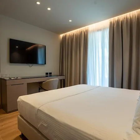 Morina Palace מלון 5*
