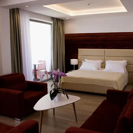 Otel Morina Palace 5*