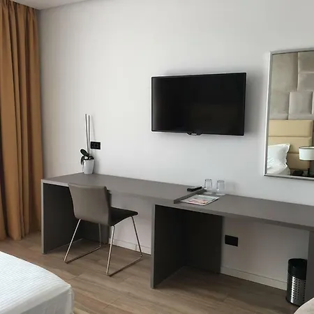 Morina Palace Szálloda 5*