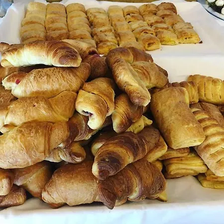 Morina Palace Hotel Dhërmi