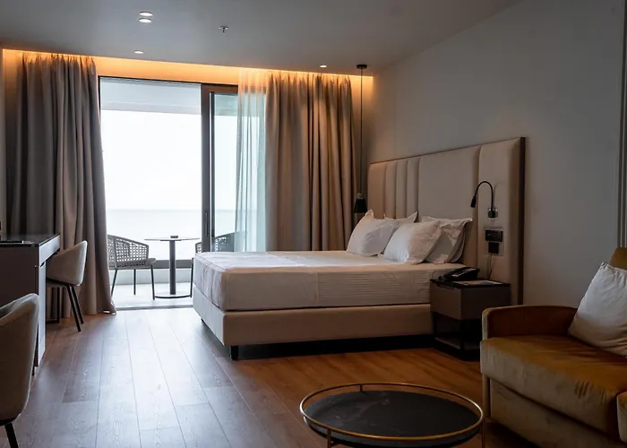 Morina Palace 5*