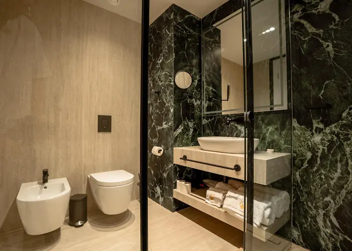 Morina Palace 5*