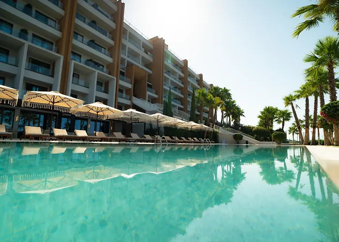 Отель Morina Palace 5*