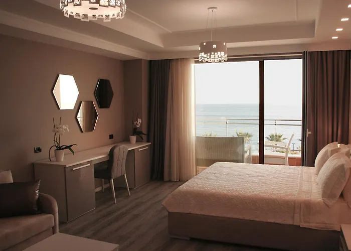 Morina Palace Hotel 5*