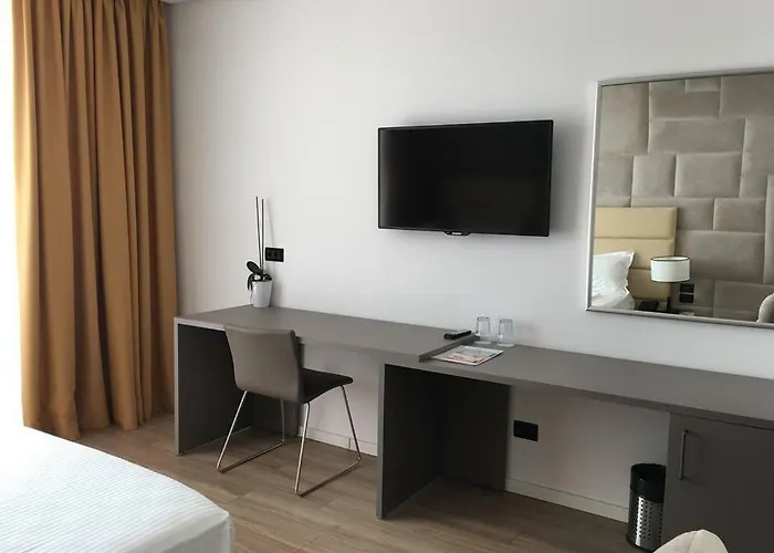 Morina Palace Hotel 5*